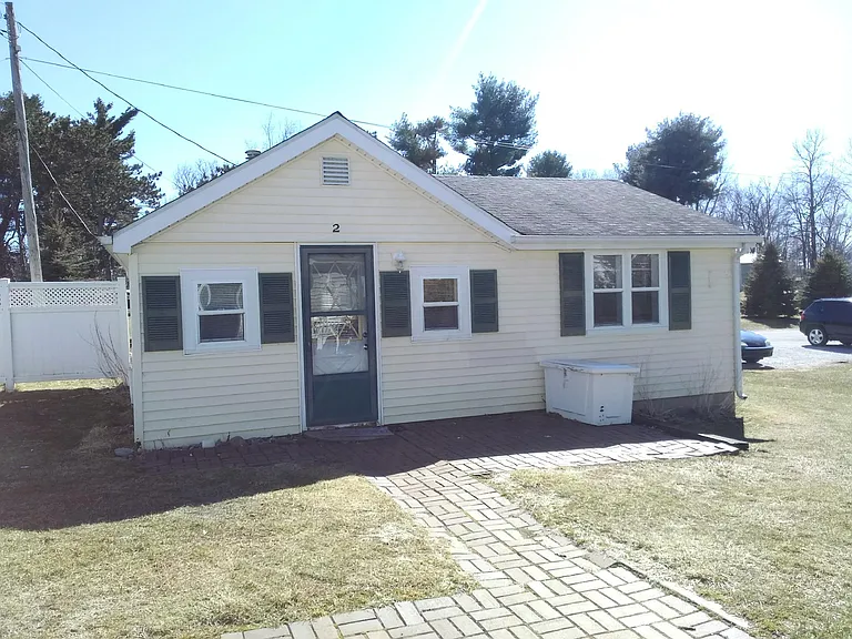 11853 N Pine Dr — Photo 1
