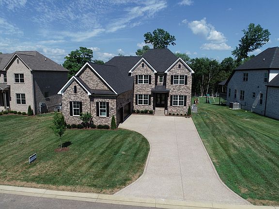 2nd image of 160 Watermill Ln Lot 27