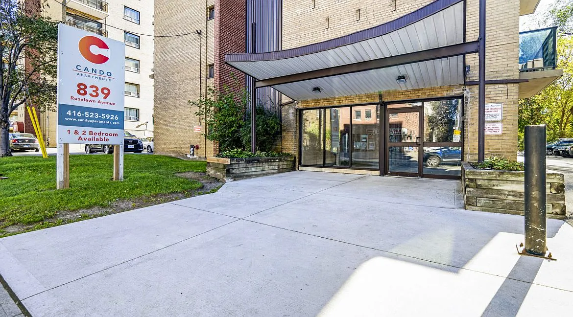 839 Roselawn Avenue — Photo 1