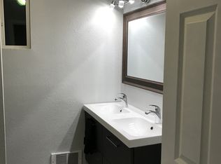 2563 Ridgeview Dr, Oak Harbor, WA 98277