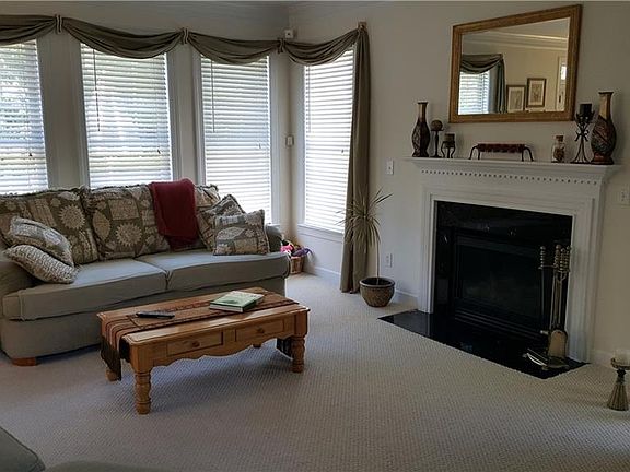 4th image of 1518 Guinness Dr