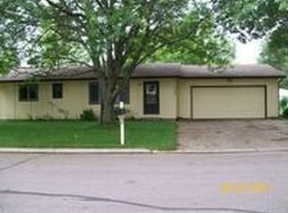 2150 Highland Ave, Albert Lea, MN 56007
