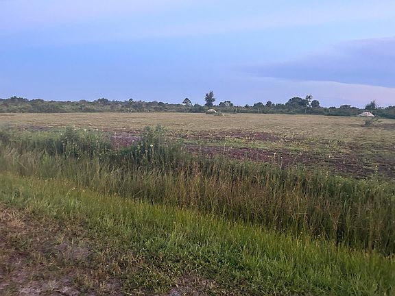 5th image of 18778 NW 264th Street