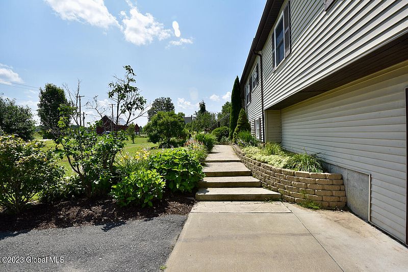 5th image of 257 Scotch Bush Road