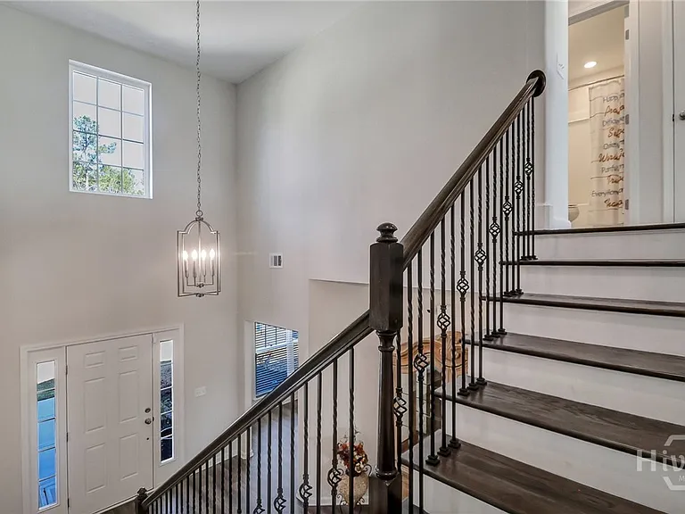 114 Chalk Farm Way — Photo 15