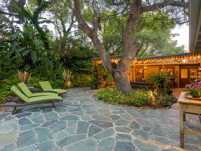 651 Parra Grande Ln — Photo 22