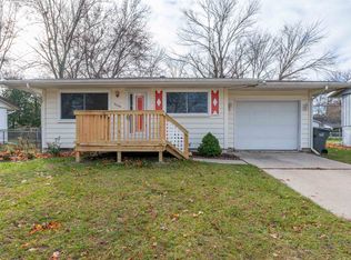 3005 Avon St, Midland, MI 48640