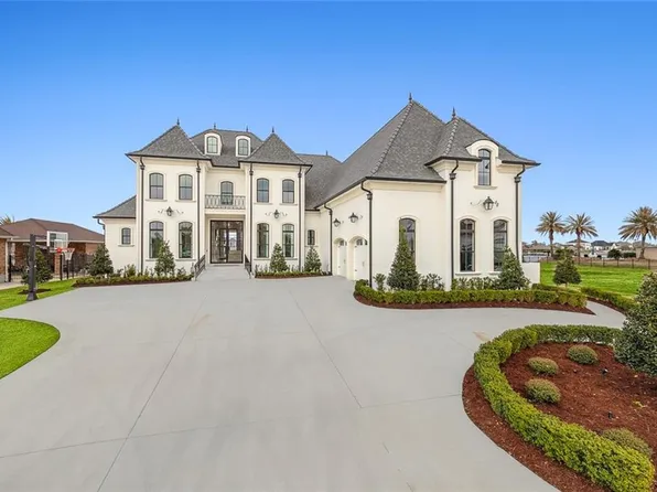 1085 Lakeshore Blvd, Slidell, LA 70461