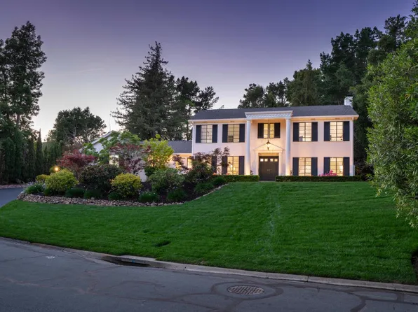 740 Clydesdale Dr, Hillsborough, CA 94010