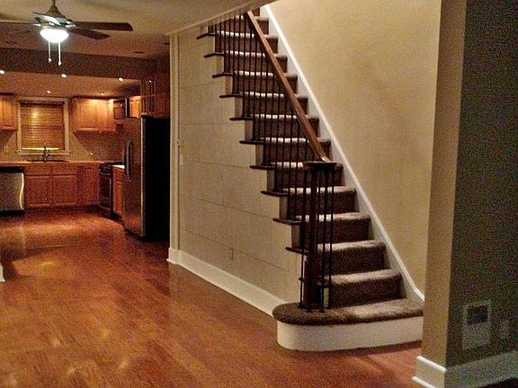 4th image of 2622 Livingston St