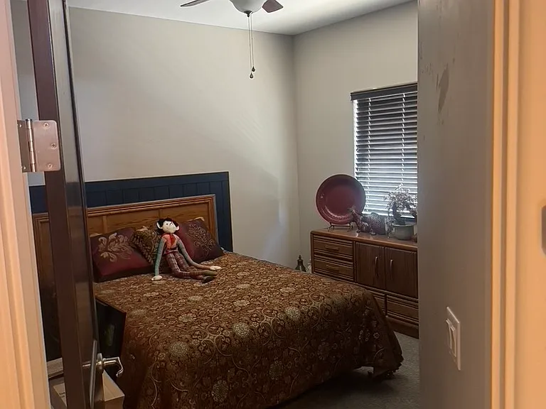 1803 E Alder Cir — Photo 4