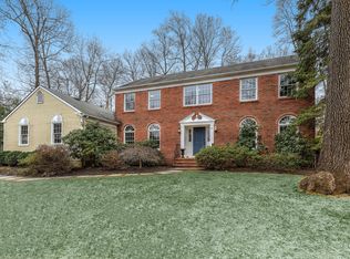 44 Summit Dr, Basking Ridge, NJ 07920