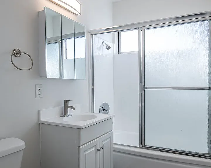 1268 Mariposa St — Photo 42