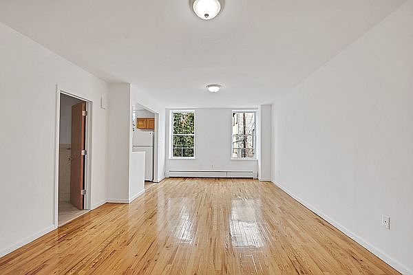 1st image of 378 Bond St #2