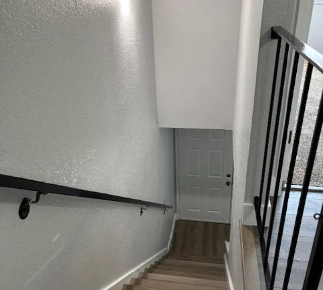 907 Elgin St #G — Photo 15