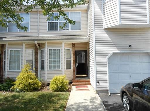 1st image of 22 E Burgess Dr