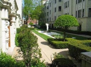 7340 N Ridge Blvd APT 1C, Chicago, IL 60645