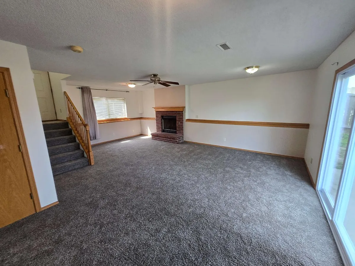 Property Photo - 1914 S Prescott Cir