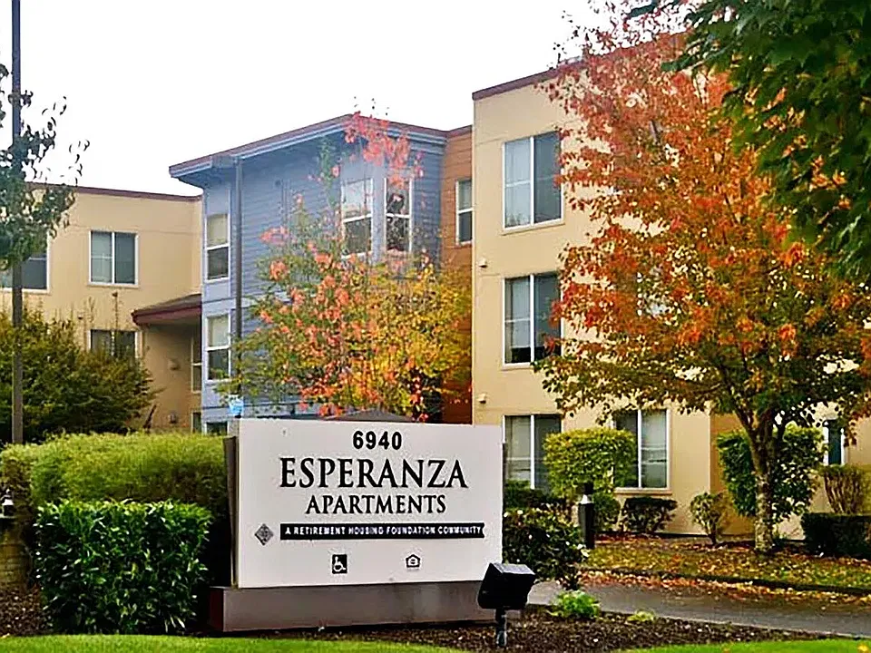 Esperanza Affordable Senior Housing 55+