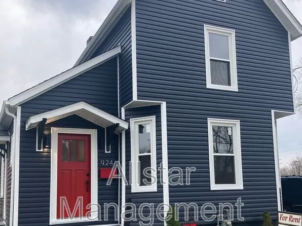 924 Spring Ave NE, Canton, OH 44704