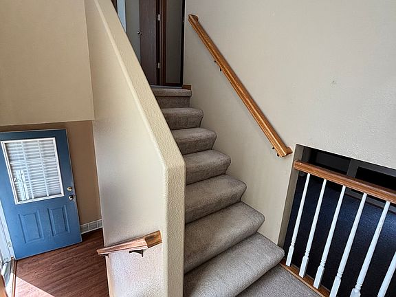 5th image of 1502 Durham Dr