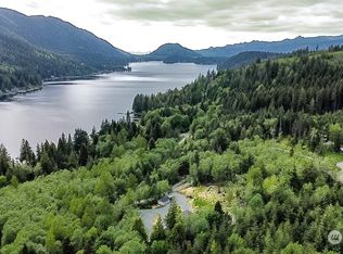35441 Patriot Ln, Mount Vernon, WA