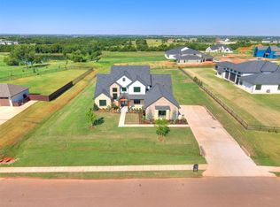 22645 Forester Ln, Edmond, OK 73025