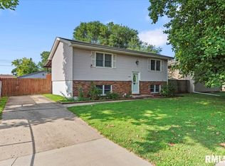 2269 E Watch Ave, Springfield, IL 62702