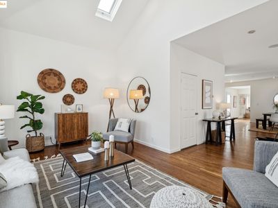 319 E 17th St, Oakland, CA, 94606