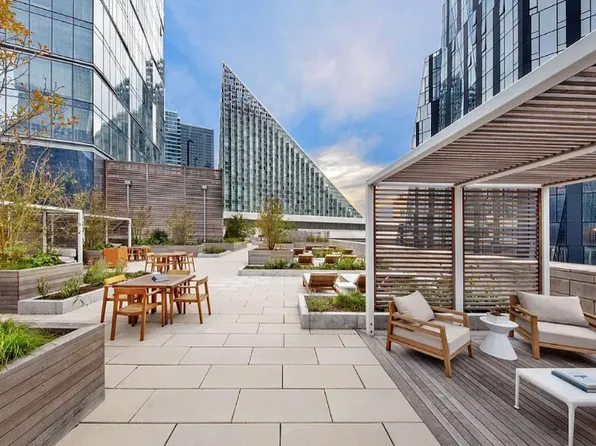 1 West End Avenue image 11 of 14