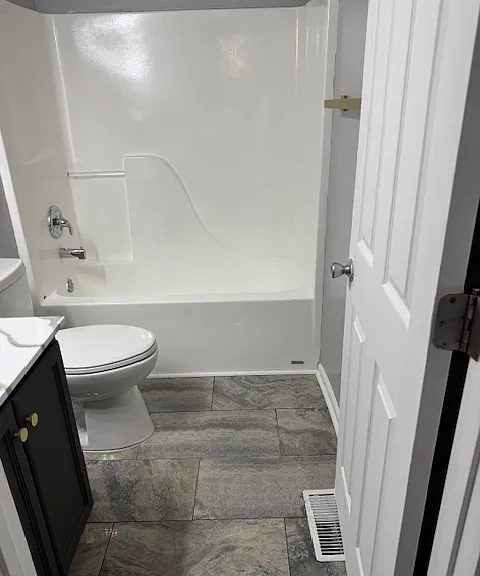 1575 Cedar Hl — Photo 10