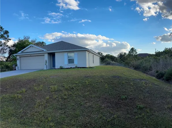 2811 36th St SW, Lehigh Acres, FL 33976