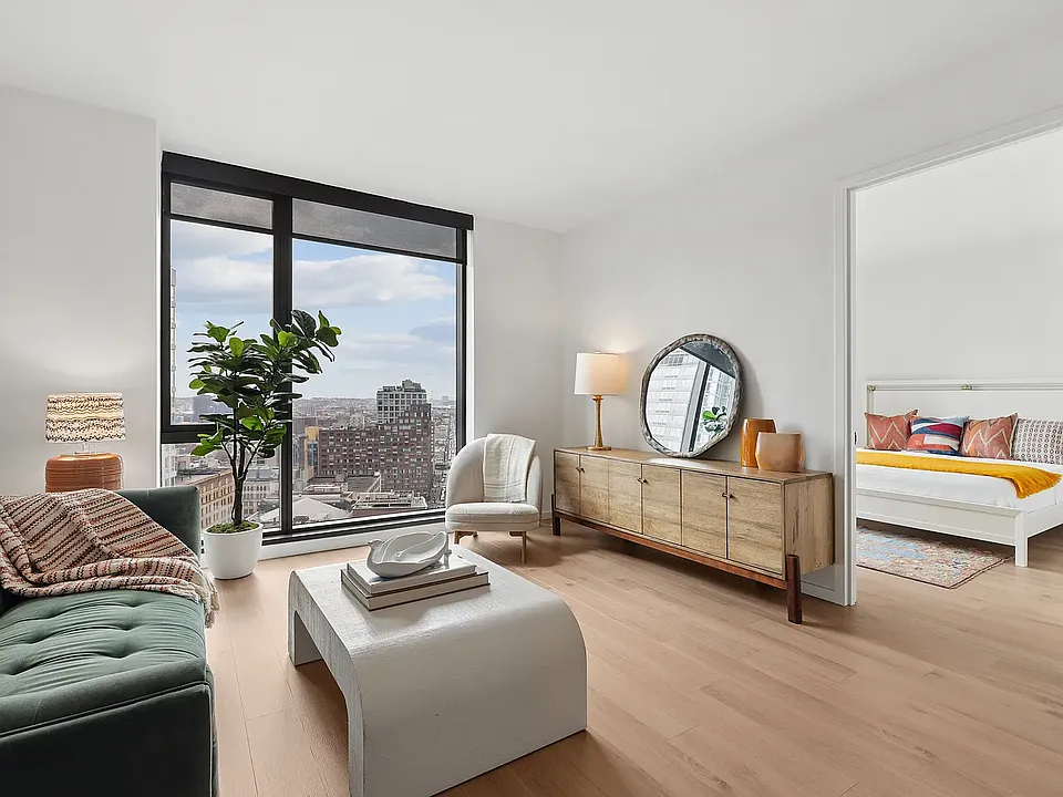 55 Willoughby St #24C