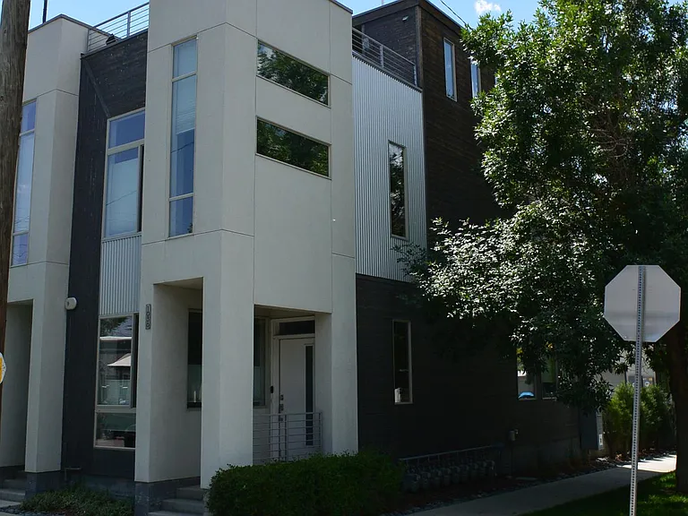 1036 W 37th Ave — Photo 2