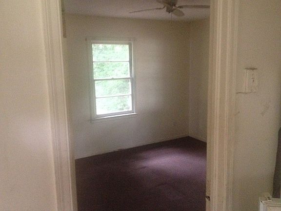 3rd image of 756 E Brookwood Dr