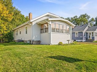 2319 Grace St, Rockford, IL 61103