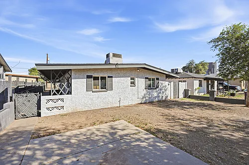 3817 N 9th Pl Photo 1