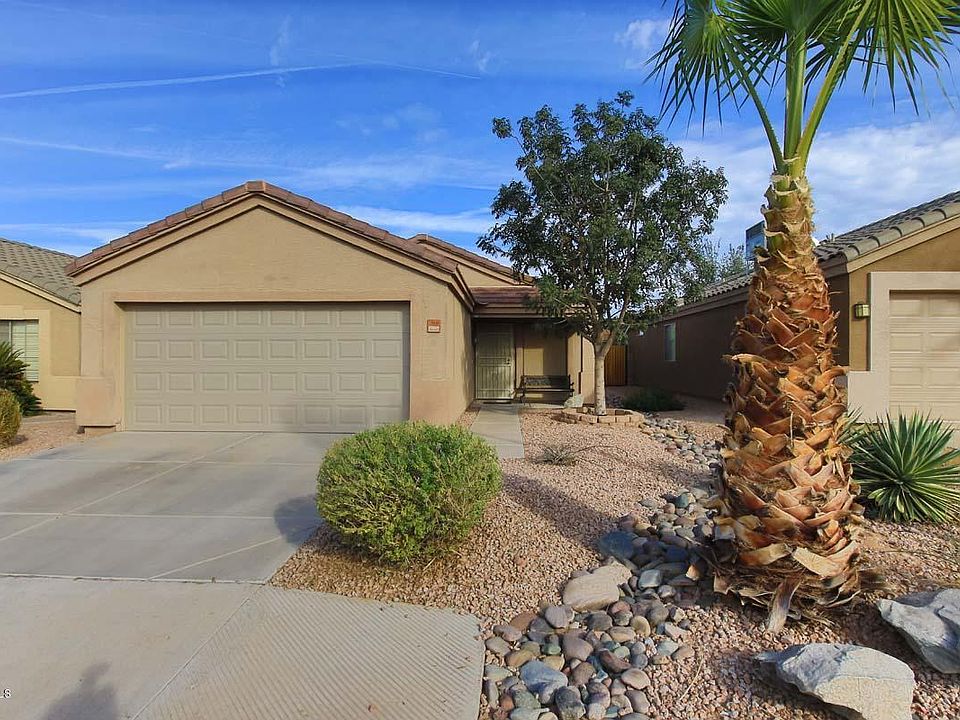 1st image of 10944 E Clovis Ave