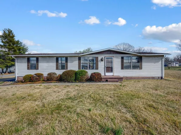 27 Southern Dr, Rustburg, VA 24588