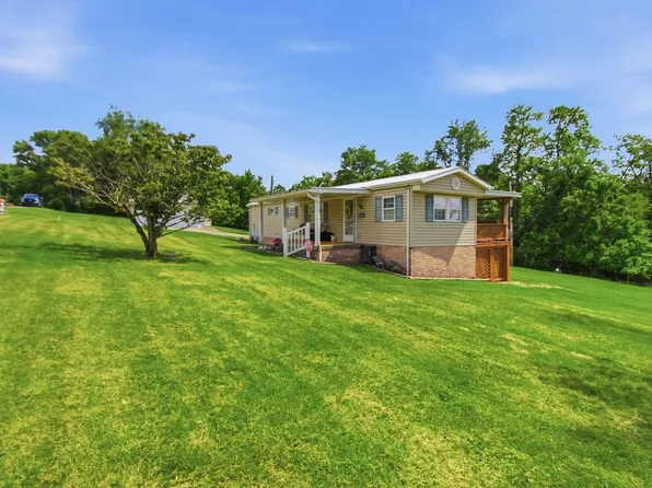 128 Roskovich St, Belle Vernon, PA 15012