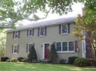 1306 Hendricks Rd, Red Hill, PA 18073