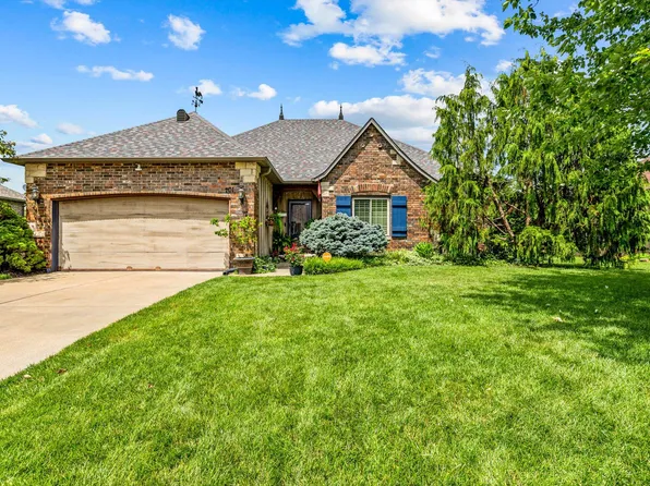 701 E Bayshore Drive, Ozark, MO 65721
