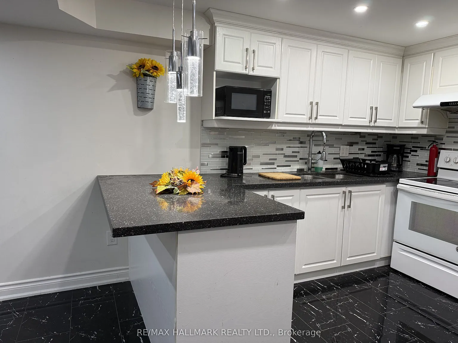 1 bed, $1,600 — Photo 4
