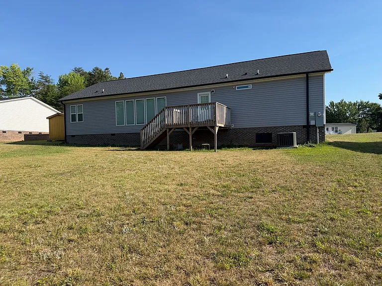 2158 Meadow Ridge Rd — Photo 23