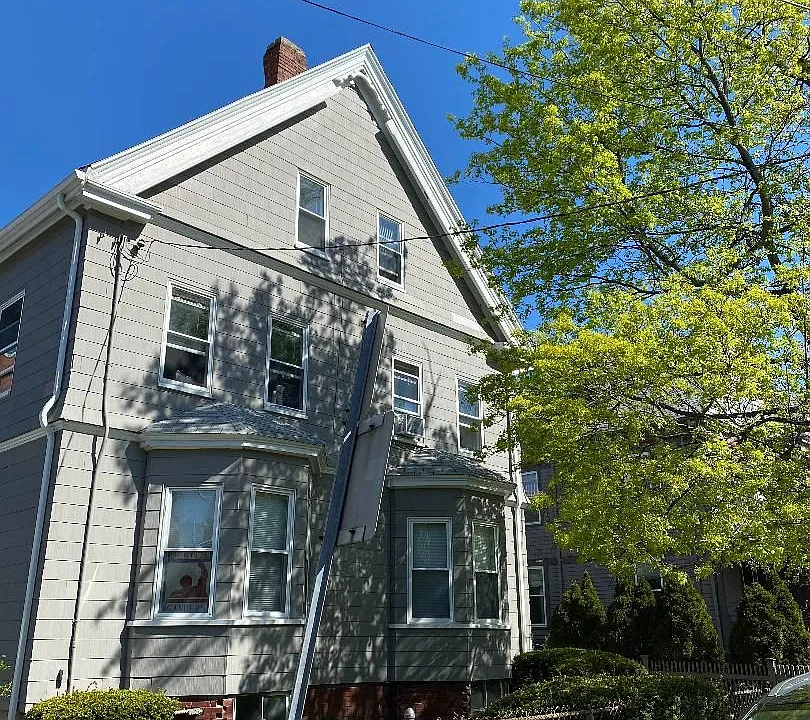 7 Blake St #5C