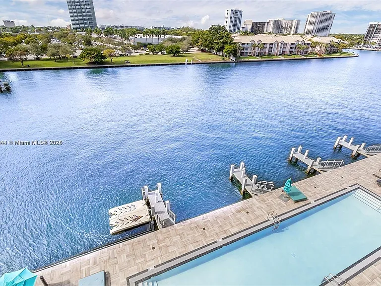 4010 S Ocean Dr #R406 — Photo 25