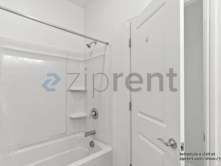586 Jayne Ct — Photo 23