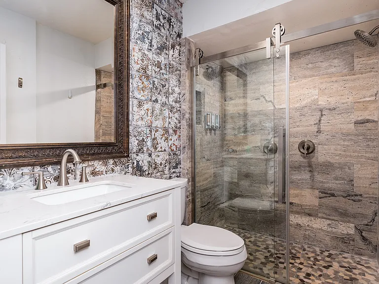 8356 E Avalon Dr — Photo 22