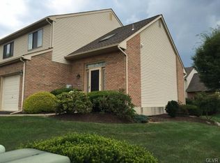 3248 Oakland Square Dr, Bethlehem, PA 18020
