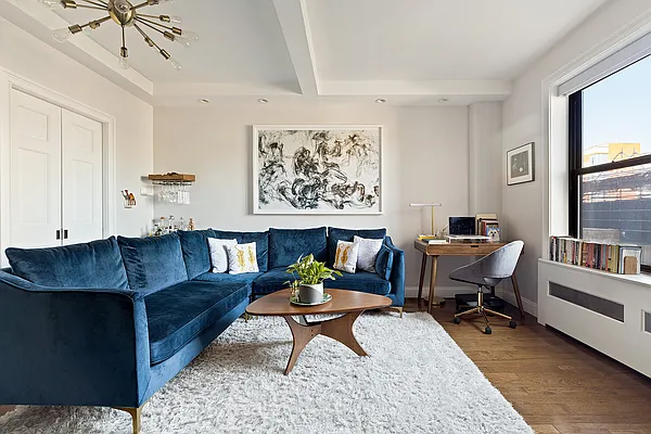 Sold by Compass | media 1